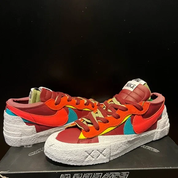 Nike Blazer Low sacai KAWS Red NIB - Picture 5 of 8
